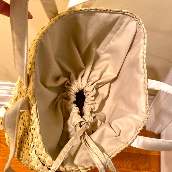 L*SPACE Summer Days Backpack Great Condition - Picture 5 of 6